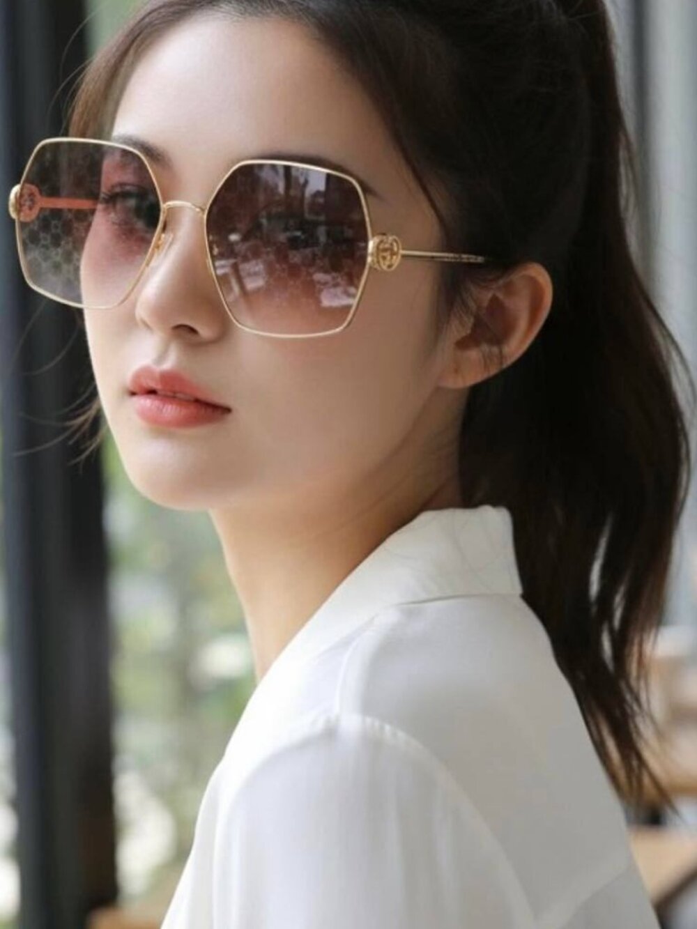 Gucci GG2163S 001 Square Sunglasses - Gold/Grey Gradient - Picture 3 of 11